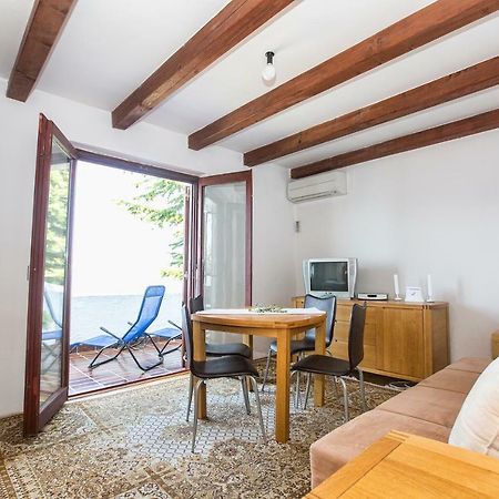 Penthouse Karlobag Apartamento Exterior foto