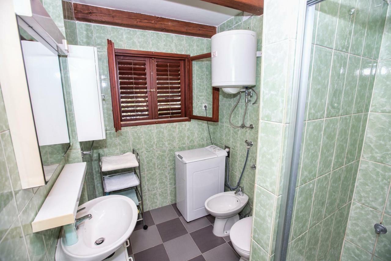 Penthouse Karlobag Apartamento Exterior foto