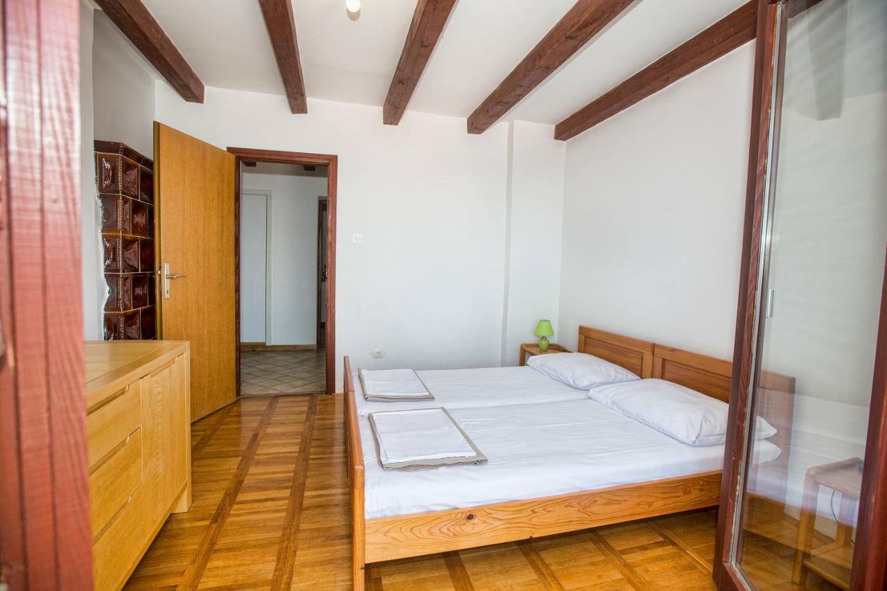 Penthouse Karlobag Apartamento Exterior foto